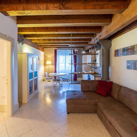 Youatmolino Canal View Apartment Venice Exterior photo