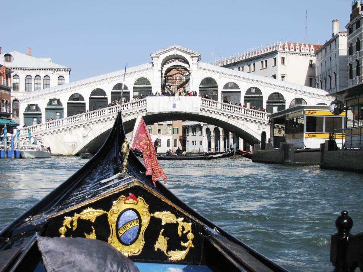 Youatmolino Canal View Apartment Venice Exterior photo